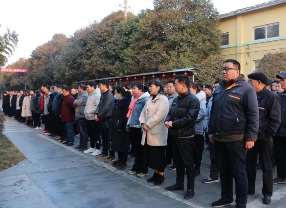 新鄉(xiāng)長(zhǎng)城機(jī)械開工儀式 新鄉(xiāng)長(zhǎng)城機(jī)械開工儀式