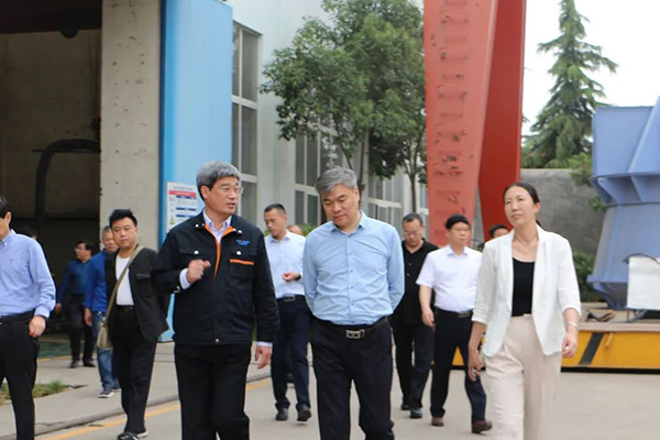 新鄉(xiāng)市委副書記王新軍蒞臨長城公司調(diào)研指導(dǎo)