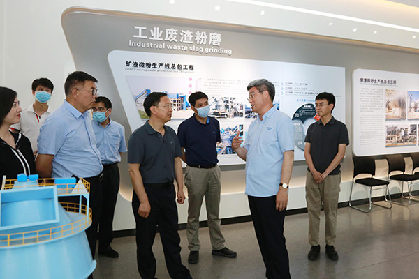 省農(nóng)業(yè)農(nóng)村廳副廳長(zhǎng)劉保倉(cāng)到長(zhǎng)城機(jī)械調(diào)研